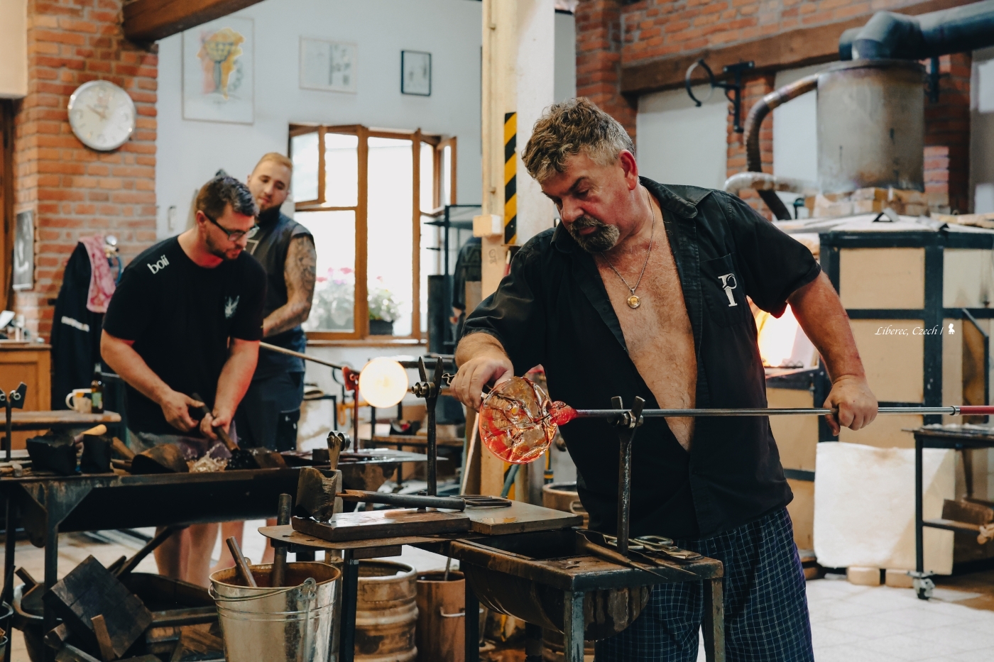 走訪世界玻璃重鎮　捷克「利貝雷茨州」潮建築與古老產業交融